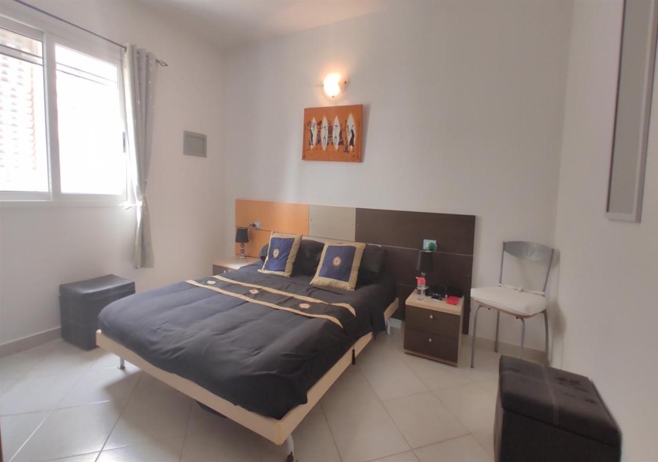 Adult Only Beachfront 2 Bedroom Apartment Santa Maria Airport Pick Up, Aircon, Unlimited Wifi Ideal For Remote Working And Long Stay Exterior foto